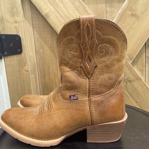 Justin Western Boots, Size 9, Tan Leather